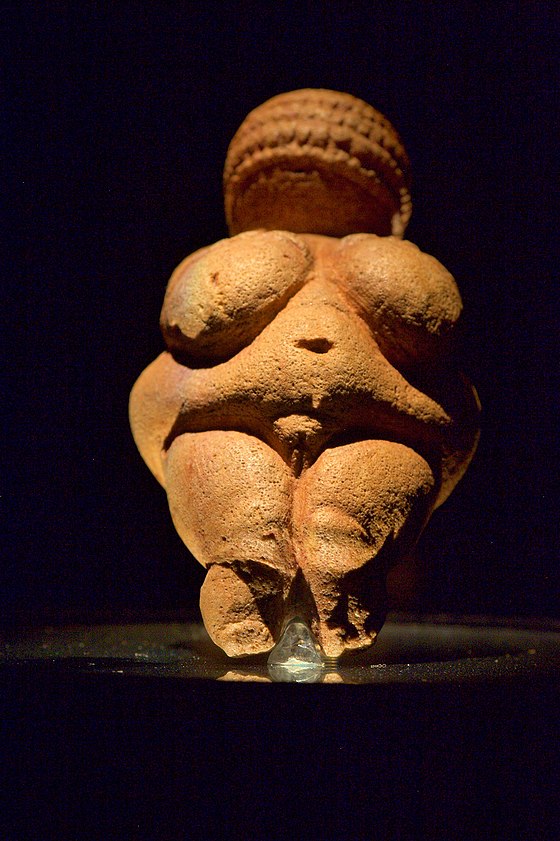 Vénus de Willendorf (vers 24 000 / 22 000 avant JC) pour l'Origine du Monde
